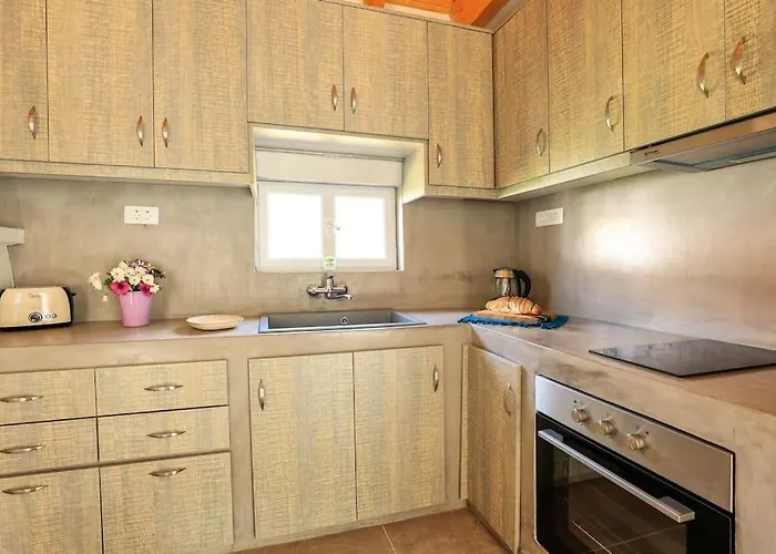 Feriehus Ermioni's In