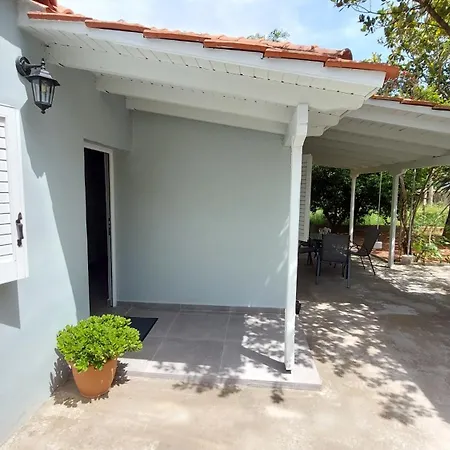 Vakantiehuis Ermioni's In Agia Efimia